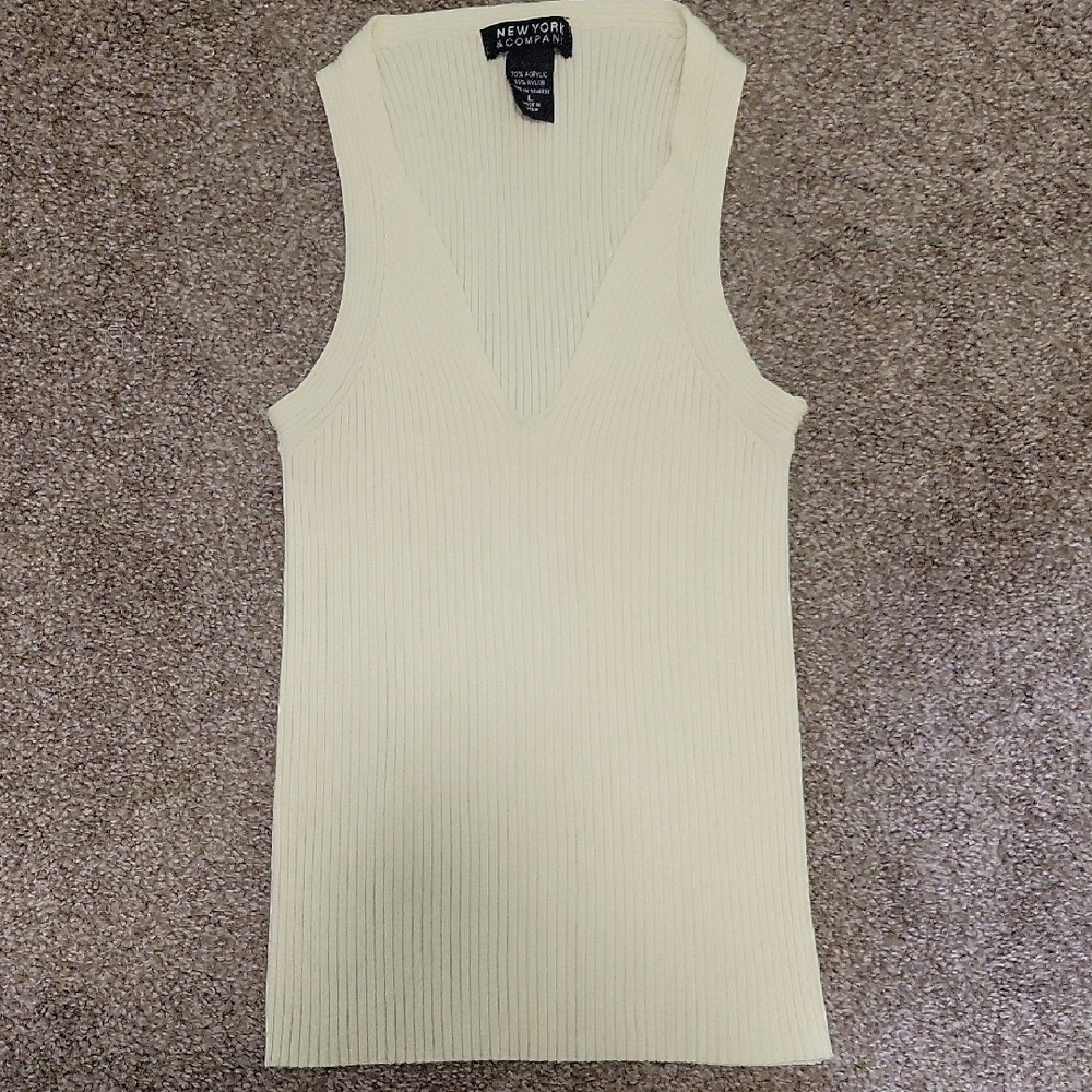 New York & Company Ivory Ribbed Knit Top
